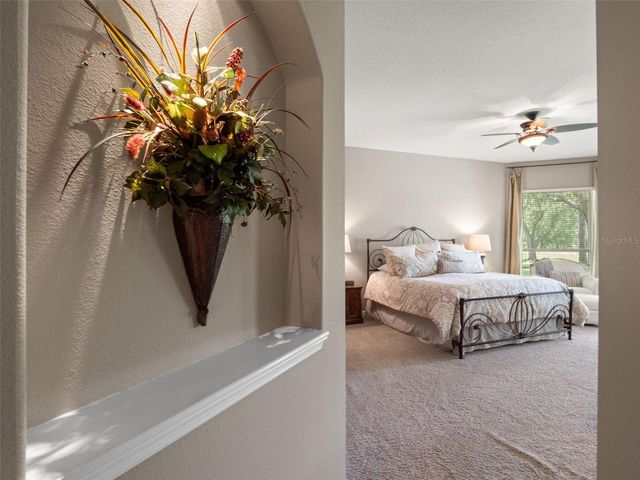 17422 HEATHER OAKS PLACE, Tampa, FL 33647