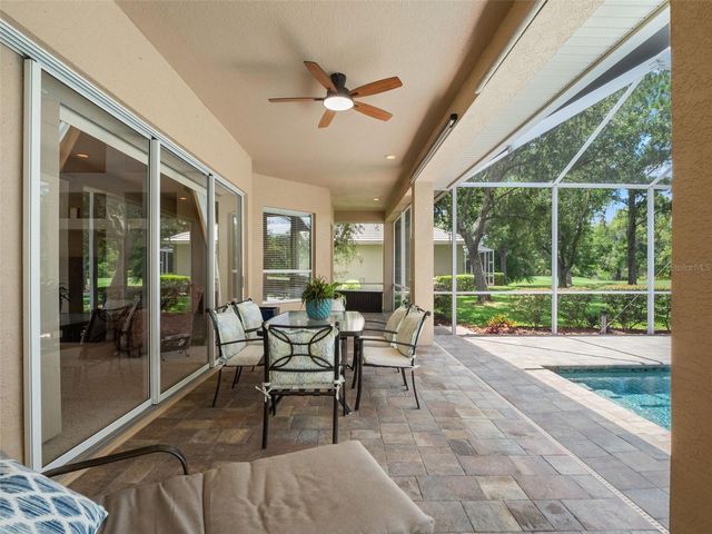 17422 HEATHER OAKS PLACE, Tampa, FL 33647