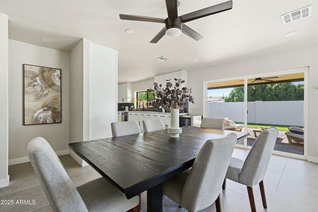 8631 E THOMAS Road, Scottsdale, AZ 85251