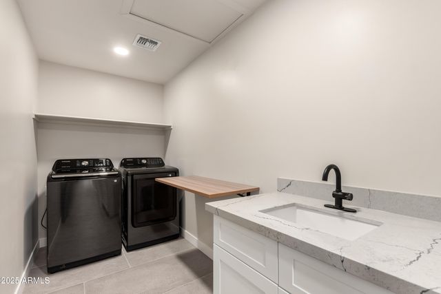 8631 E THOMAS Road, Scottsdale, AZ 85251