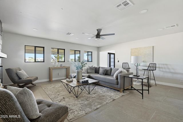 8631 E THOMAS Road, Scottsdale, AZ 85251