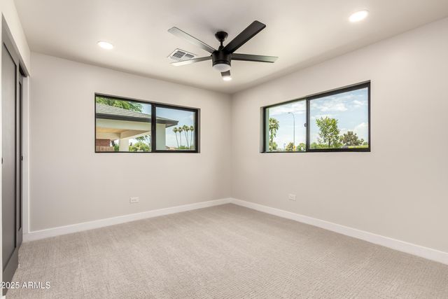 8631 E THOMAS Road, Scottsdale, AZ 85251