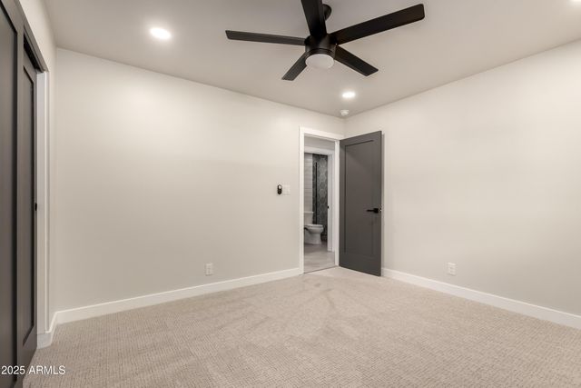 8631 E THOMAS Road, Scottsdale, AZ 85251