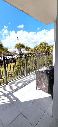 9052 Gulf Run Way C6, Lake Worth, FL 33467