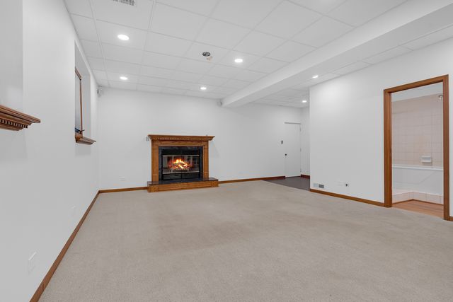 1N280 Morse Street, Carol Stream, IL 60188