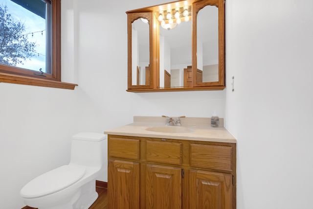 1N280 Morse Street, Carol Stream, IL 60188