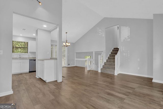 2857 Mountbery Drive, Snellville, GA 30039