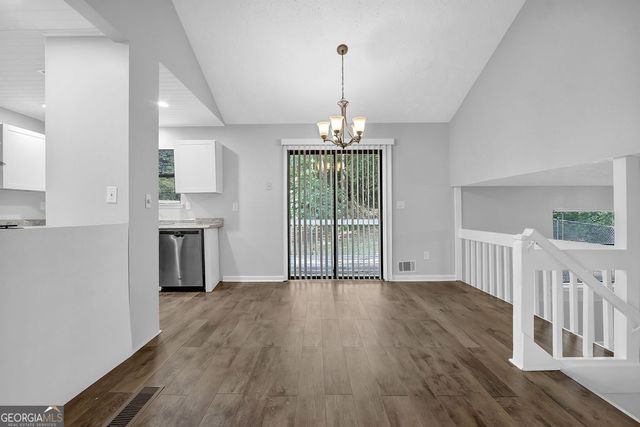 2857 Mountbery Drive, Snellville, GA 30039