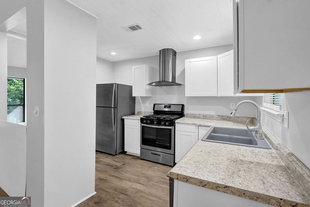 2857 Mountbery Drive, Snellville, GA 30039