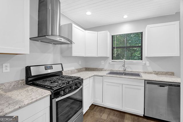 2857 Mountbery Drive, Snellville, GA 30039