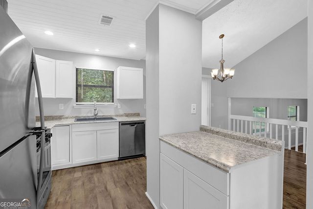 2857 Mountbery Drive, Snellville, GA 30039