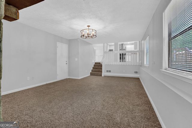 2857 Mountbery Drive, Snellville, GA 30039