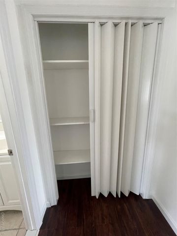 70 Dobbs Ferry Road, White Plains, NY 10607