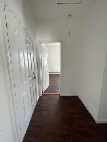 70 Dobbs Ferry Road, White Plains, NY 10607