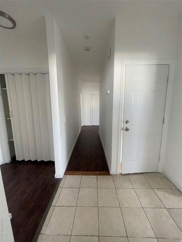 70 Dobbs Ferry Road, White Plains, NY 10607