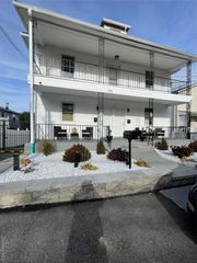 70 Dobbs Ferry Road, White Plains, NY 10607