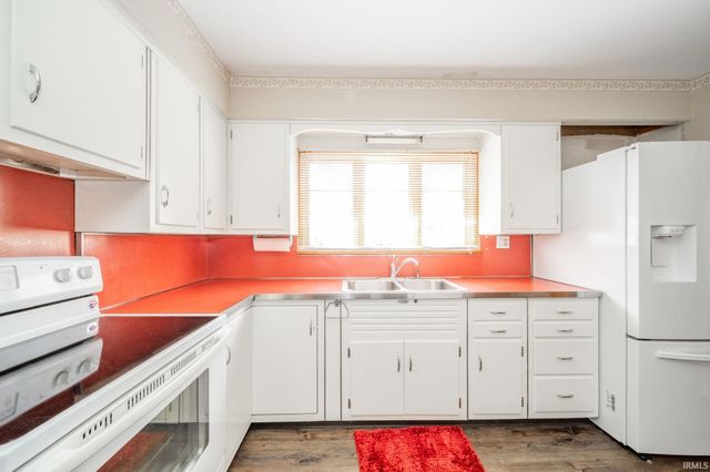 630 S 11Th Street, New Castle, IN 47362