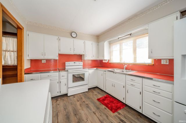 630 S 11Th Street, New Castle, IN 47362