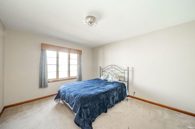 630 S 11Th Street, New Castle, IN 47362