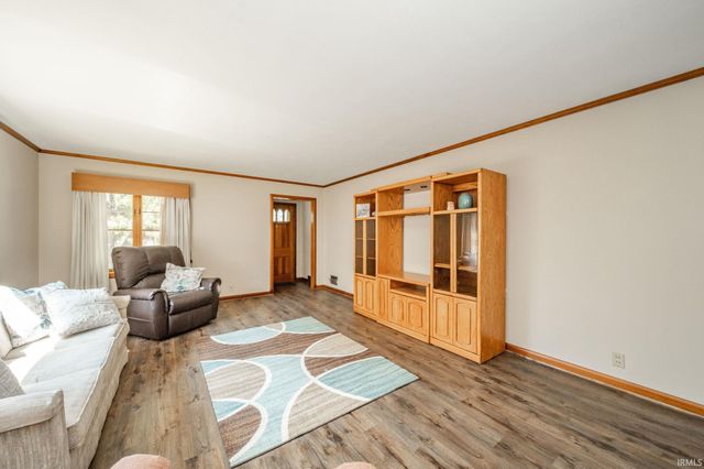 630 S 11Th Street, New Castle, IN 47362