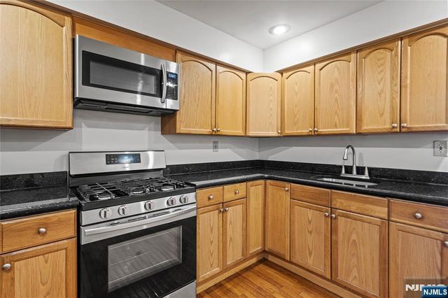 800 Ocean Avenue 1, Jersey City, NJ 07304