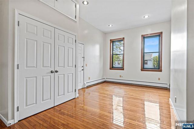 800 Ocean Avenue 1, Jersey City, NJ 07304