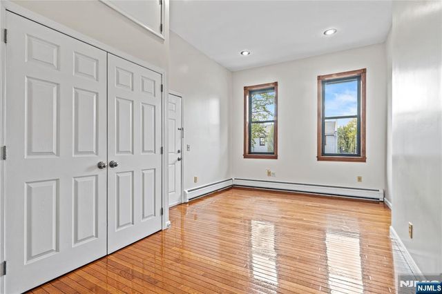 800 Ocean Avenue 1, Jersey City, NJ 07304