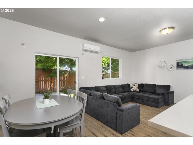 1540 Ne 87TH Way, Vancouver, WA 98665