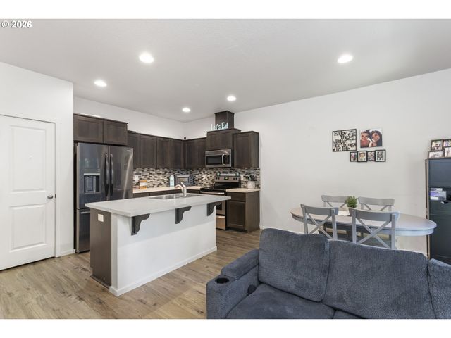 1540 Ne 87TH Way, Vancouver, WA 98665