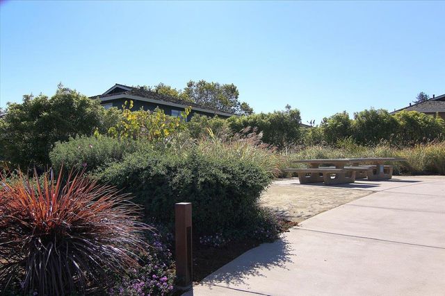 4435 Diamond Street 2, Capitola, CA 95010