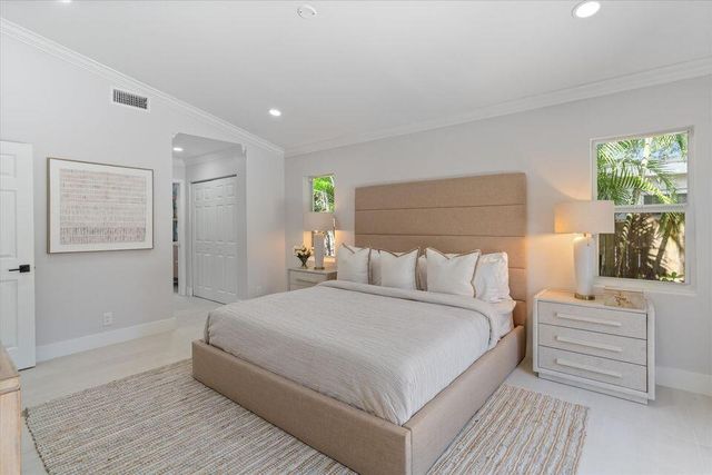 1132 NE 3rd Avenue, Boca Raton, FL 33432