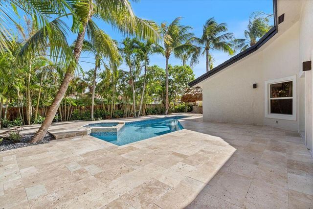 1132 NE 3rd Avenue, Boca Raton, FL 33432