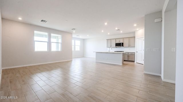 23069 W IRMA Lane, Surprise, AZ 85387
