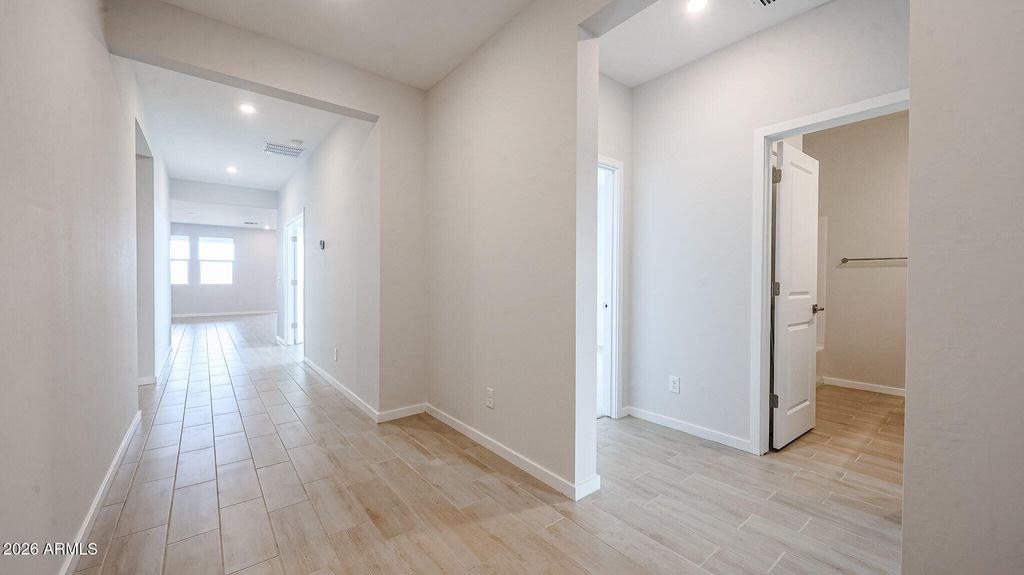 23069 W IRMA Lane, Surprise, AZ 85387 — photo 3