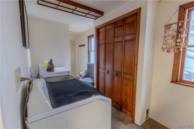 5924 Broadway Street, Lancaster, NY 14086