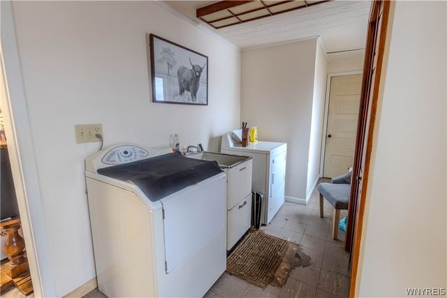 5924 Broadway Street, Lancaster, NY 14086