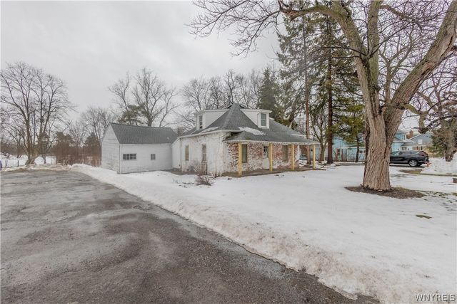 5924 Broadway Street, Lancaster, NY 14086