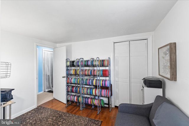 2963 SPRING VALLEY RD, Lancaster, PA 17601