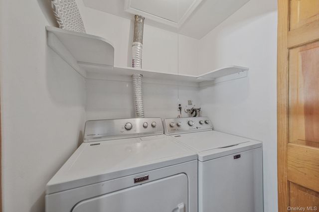 14 Mount Wilson Avenue, Farmingville, NY 11738