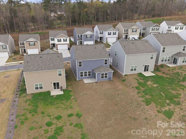 1006 20th Avenue Loop SE, Hickory, NC 28602