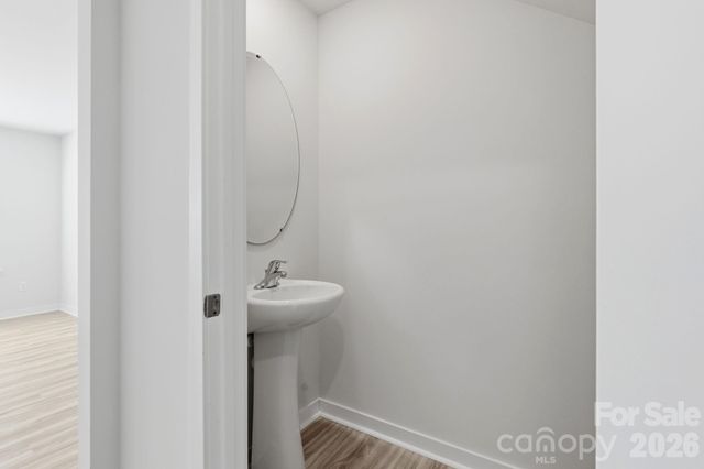 1006 20th Avenue Loop SE, Hickory, NC 28602