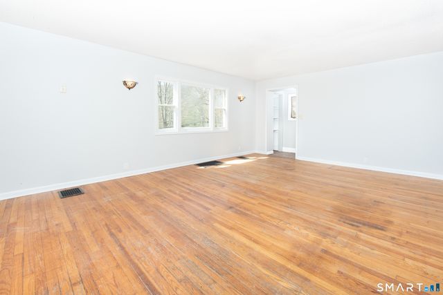 178 Litchfield Street, Thomaston, CT 06787