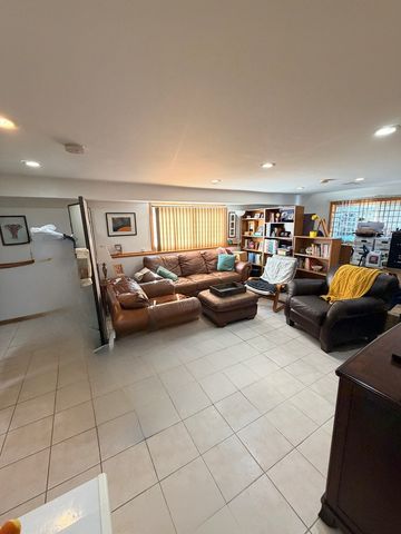 9013 ORIOLE Avenue, Morton Grove, IL 60053