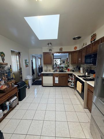 9013 ORIOLE Avenue, Morton Grove, IL 60053