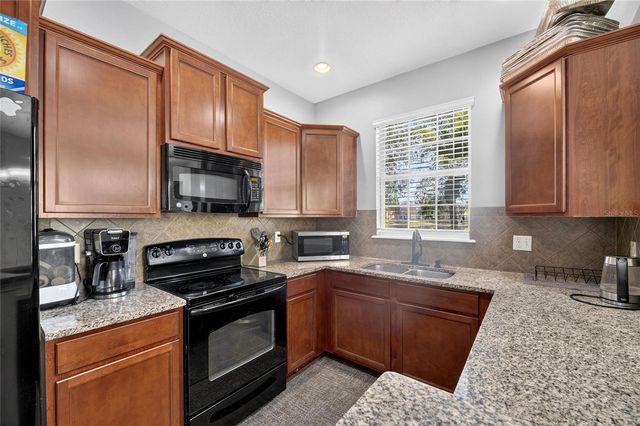 8833 MOONLIT MEADOWS LOOP, Riverview, FL 33578