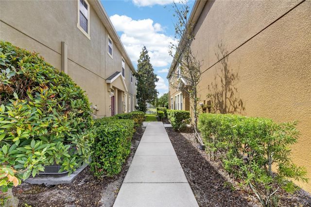 8833 MOONLIT MEADOWS LOOP, Riverview, FL 33578