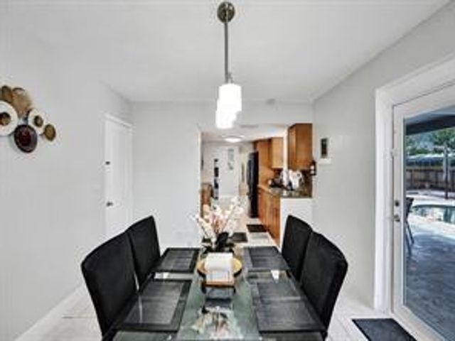 545 NW 46th Avenue, Plantation, FL 33317