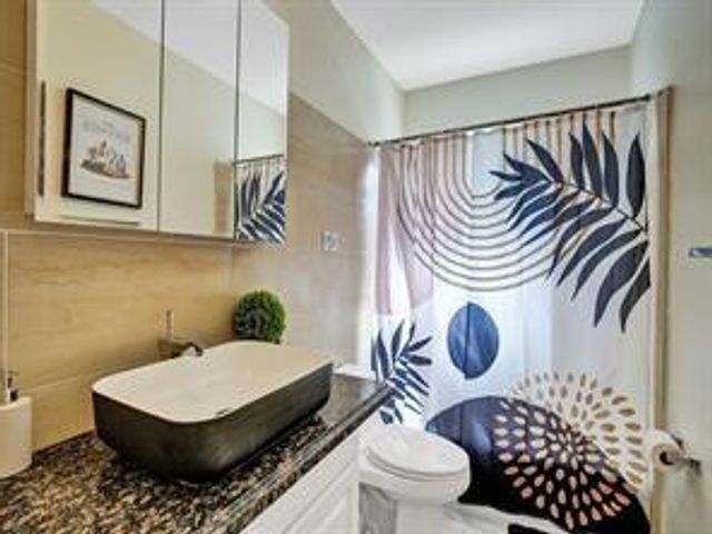 545 NW 46th Avenue, Plantation, FL 33317