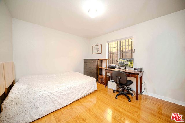 1531 Cambria Street, Los Angeles, CA 90017