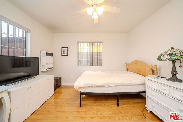 1531 Cambria Street, Los Angeles, CA 90017